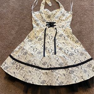 Sexy halter tattoo style dress, size med NWT